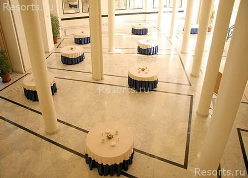 Tryp Medea 16
